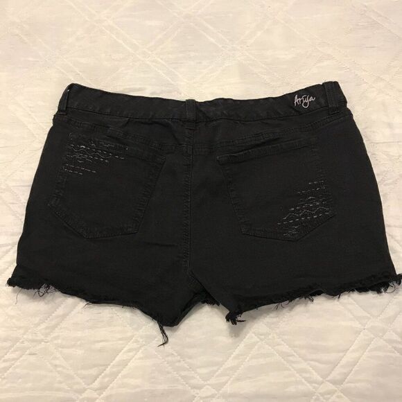 Artya‎ Jeans black cut off jean shorts size 15/16 - Picture 6 of 6